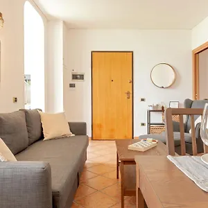 Appartamento Cozy Retreat In Coastal, Livorno