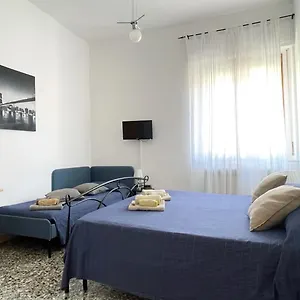 Alojamento de Acomodação e Pequeno-almoço Accogliente Casa, Livorno